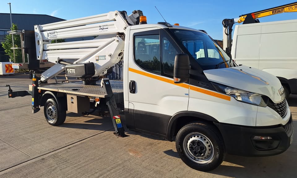 Cherry Picker for Hire – Available Now Need safe access at height? Our cherry picker is ideal for construction, maintenance, tree cutting & signage. ✅ Well maintained ✅ Safe & reliable ✅ Flexible daily / weekly rates price starts £180 two hours